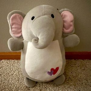 SQUISHMALLOWS 12” Hug Mees ELI the Grey Elephant Valentines with Hearts Rare